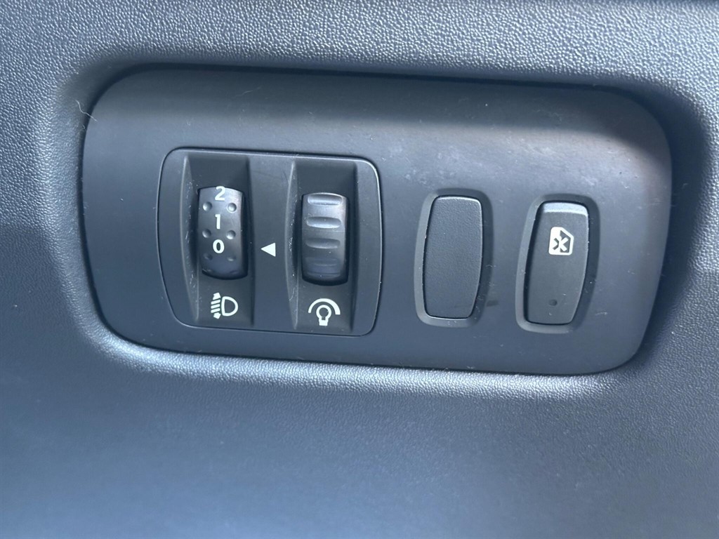 Used Renault Megane 2008 for sale - 77043144: Photo 26