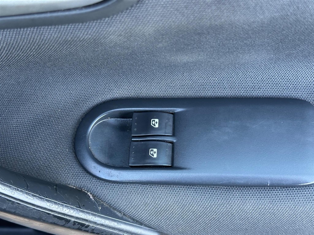 Used Renault Megane 2008 for sale - 77043144: Photo 27