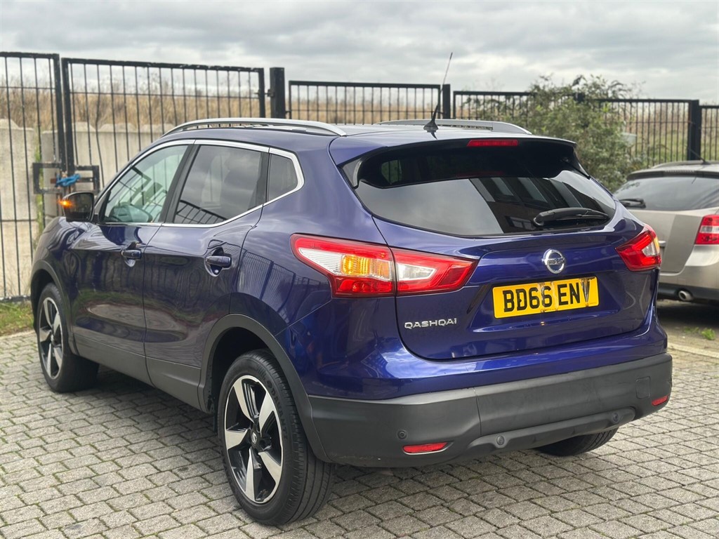 Used Nissan Qashqai 2016 for sale - 76628494: Photo 4