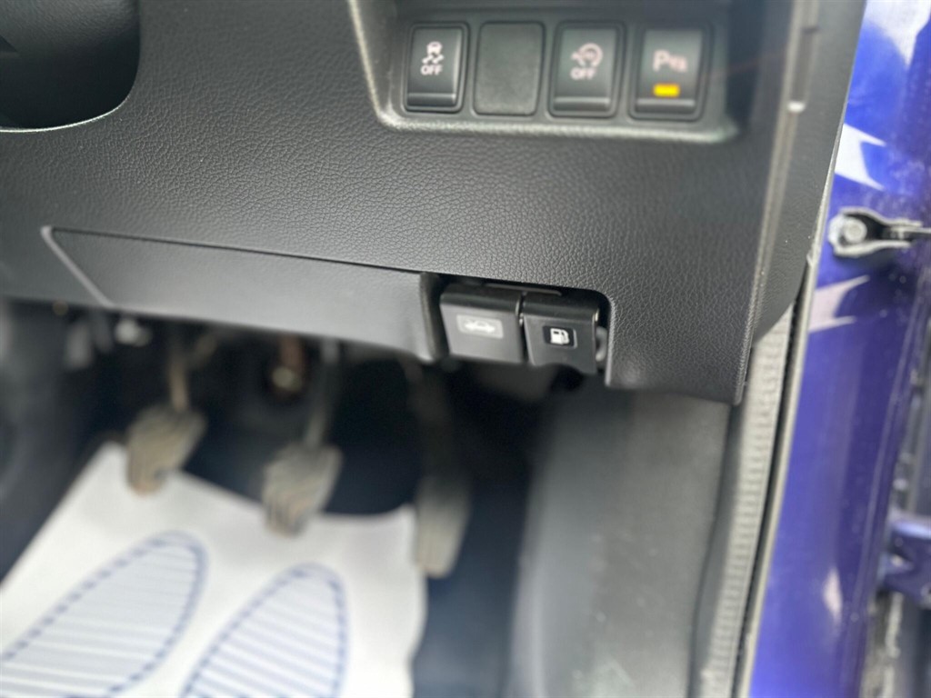 Used Nissan Qashqai 2016 for sale - 76628494: Photo 41