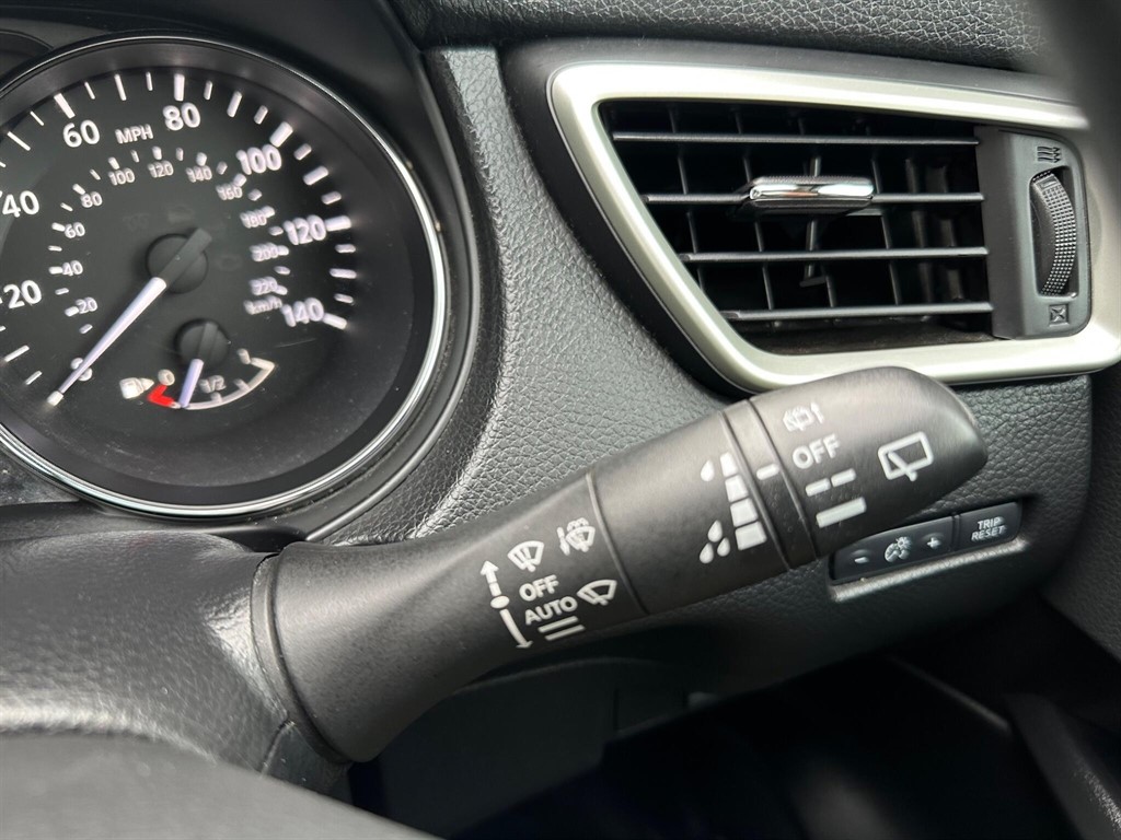 Used Nissan Qashqai 2016 for sale - 76628494: Photo 45