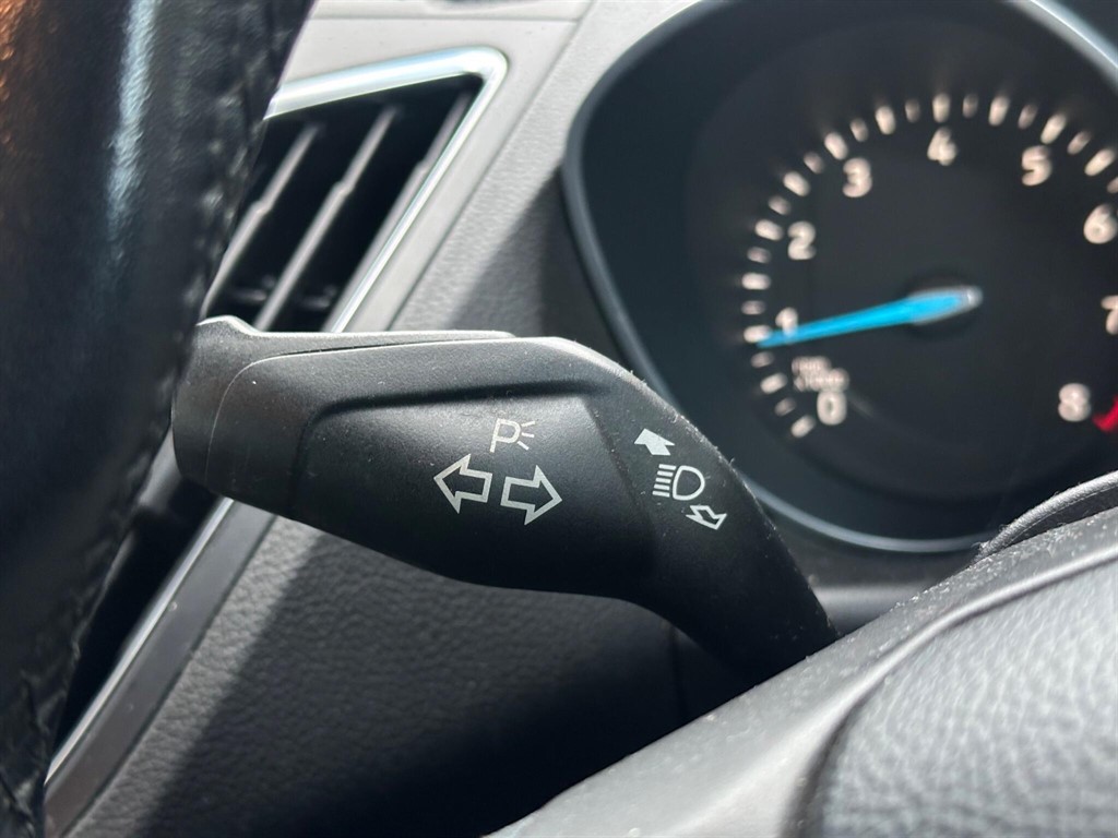 Used Ford C-Max 2016 for sale - 77058032: Photo 23