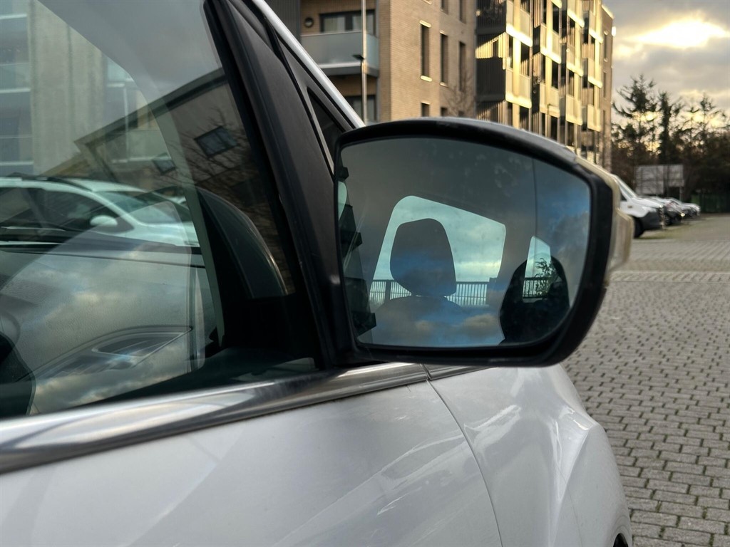 Used Ford C-Max 2016 for sale - 77058032: Photo 37