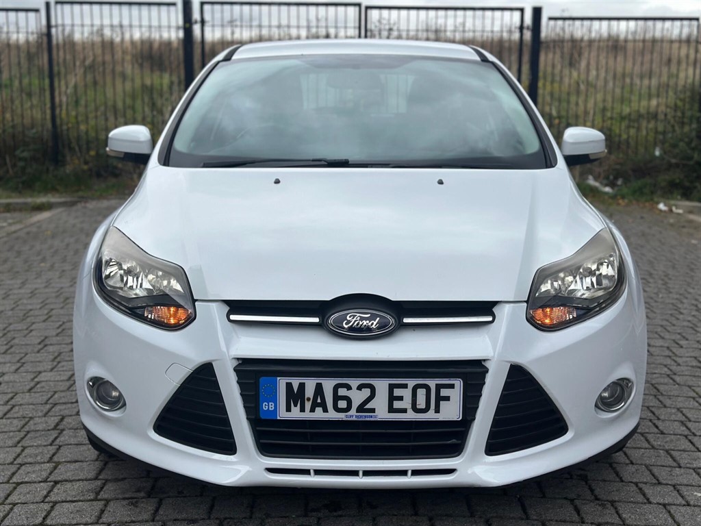 Used Ford Focus 2012 for sale - 76435030: Photo 2