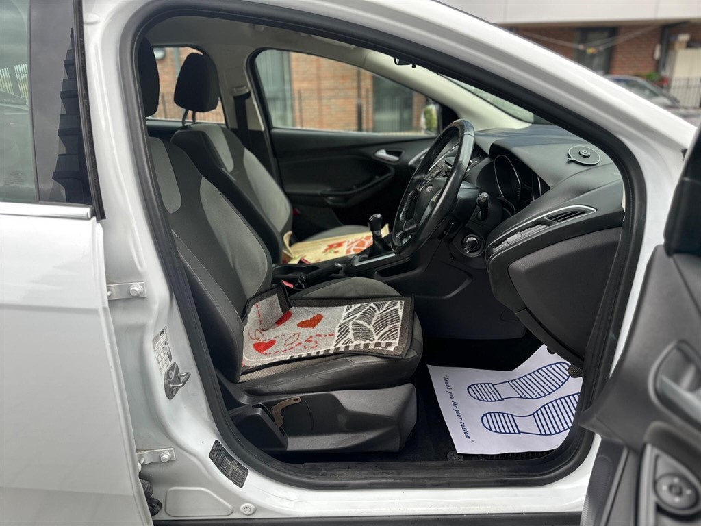 Used Ford Focus 2012 for sale - 76435030: Photo 25