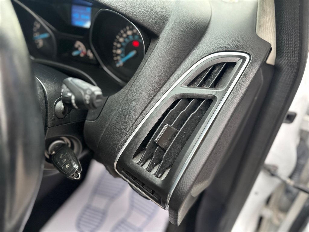 Used Ford Focus 2012 for sale - 76435030: Photo 32