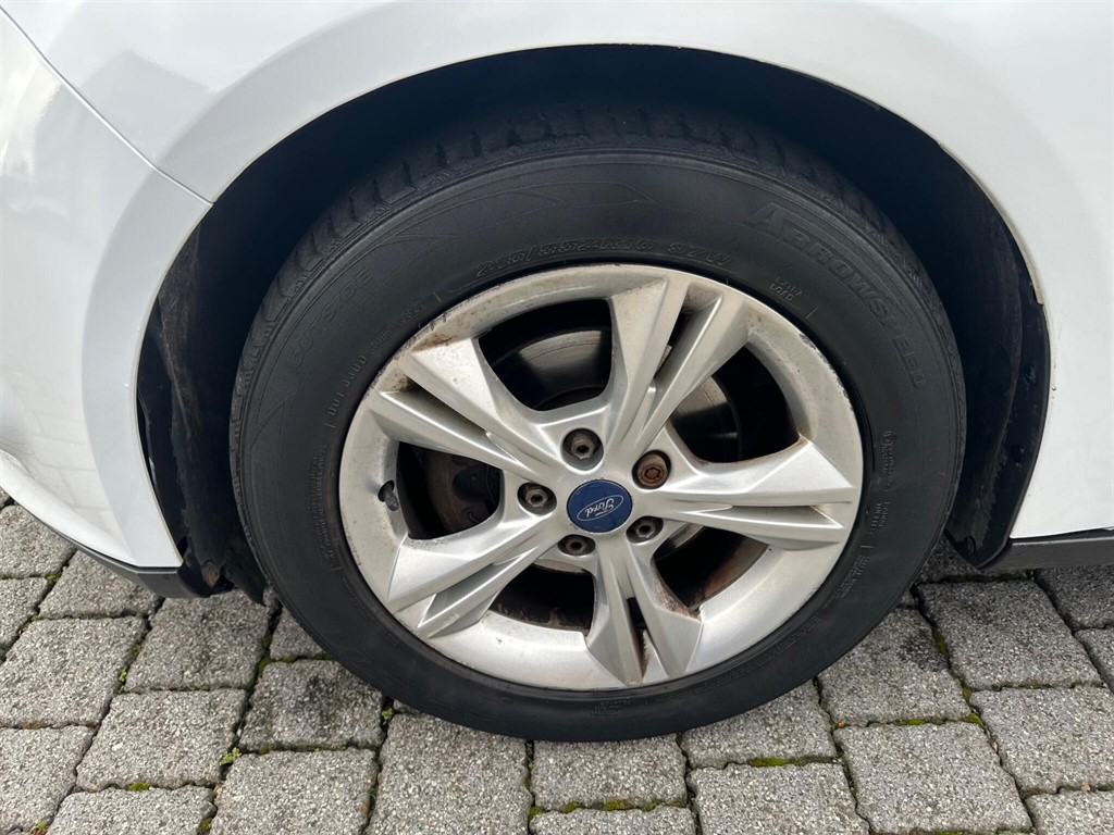 Used Ford Focus 2012 for sale - 76435030: Photo 44