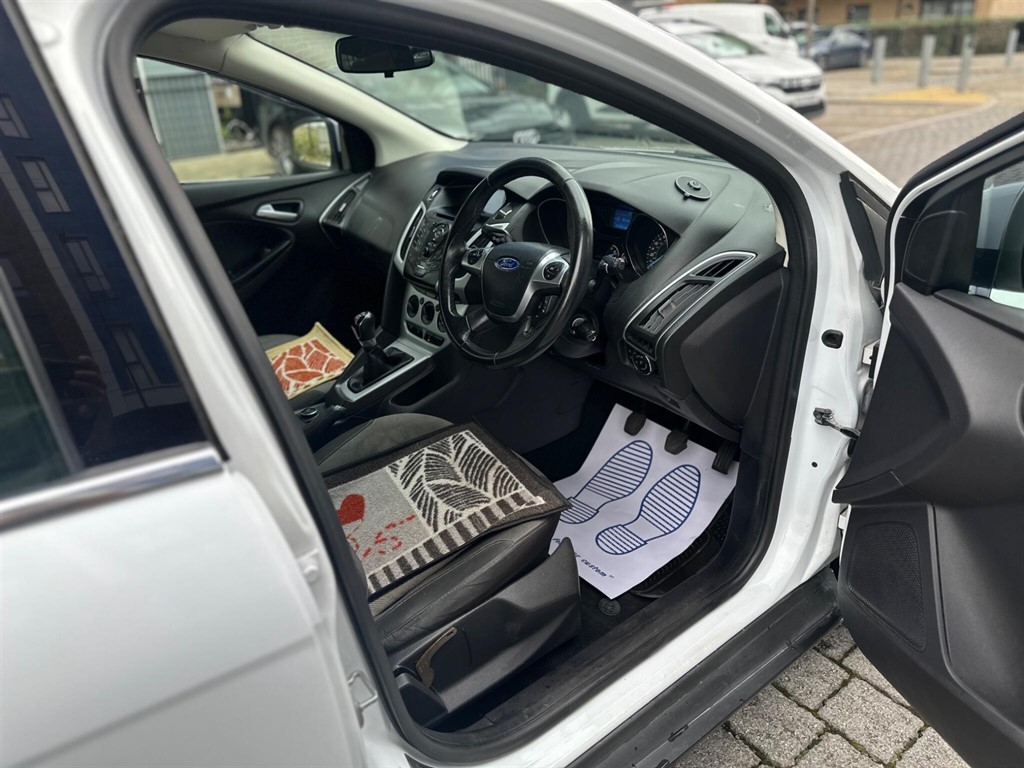 Used Ford Focus 2012 for sale - 76435030: Photo 75