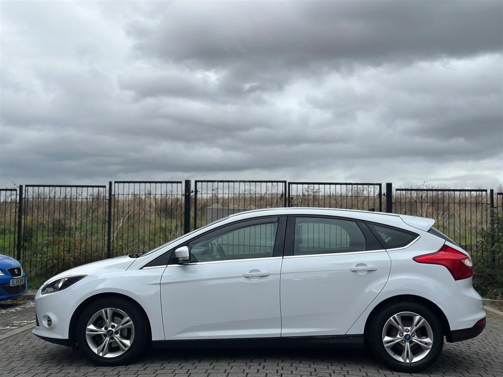 Used Ford Focus 2012 for sale - 76435030: Photo 8