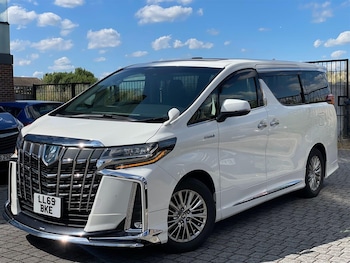 Used Toyota Alphard 2020 for sale - 75570040: Photo