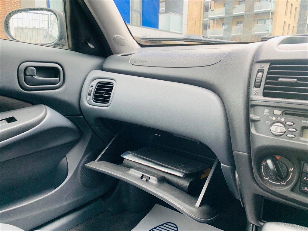 Used Nissan Almera 2005 for sale - 77300744: Photo 10