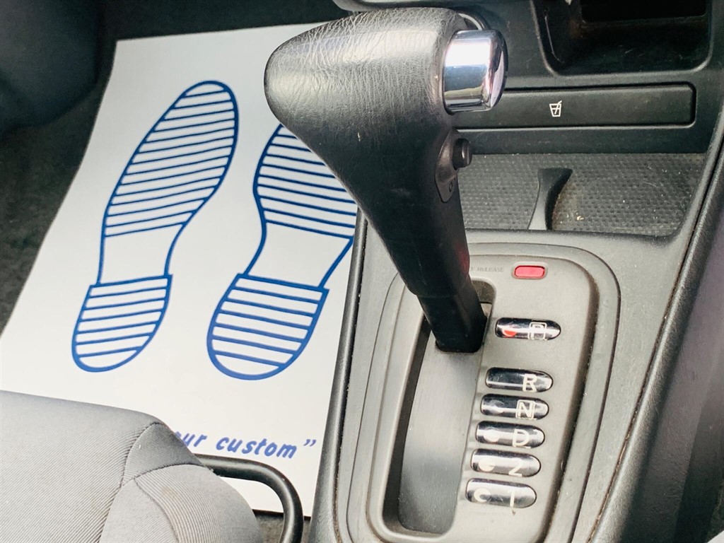 Used Nissan Almera 2005 for sale - 77300744: Photo 11