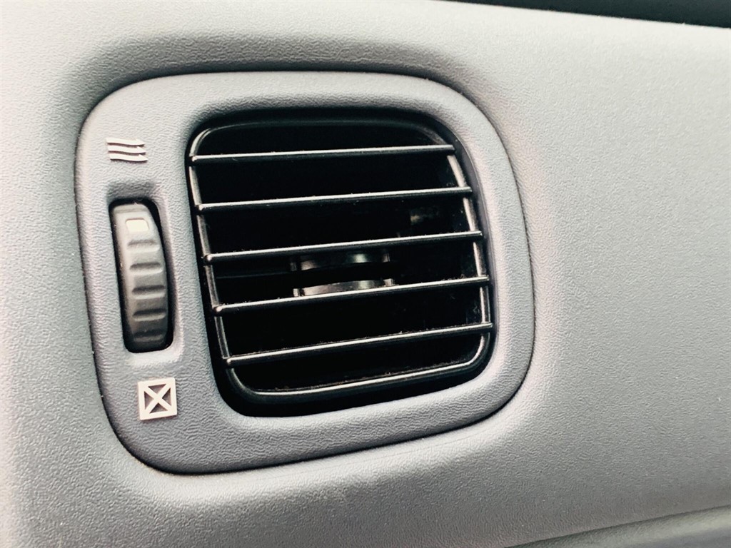 Used Nissan Almera 2005 for sale - 77300744: Photo 14