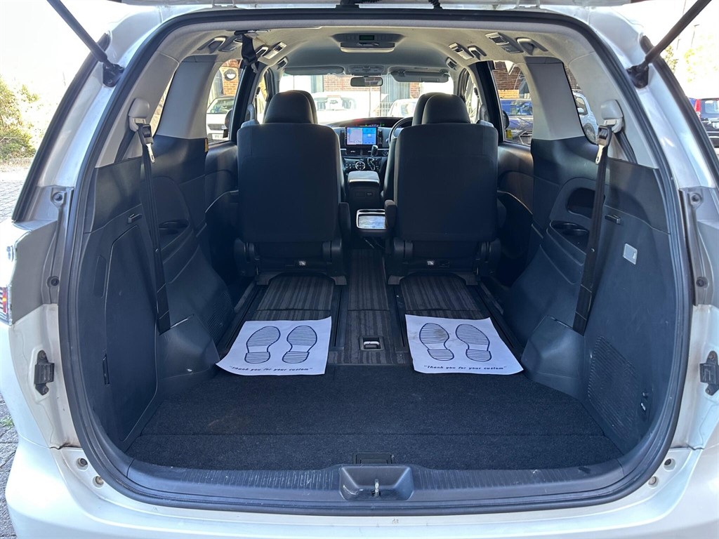 Used Toyota Estima 2013 for sale - 76086910: Photo 21