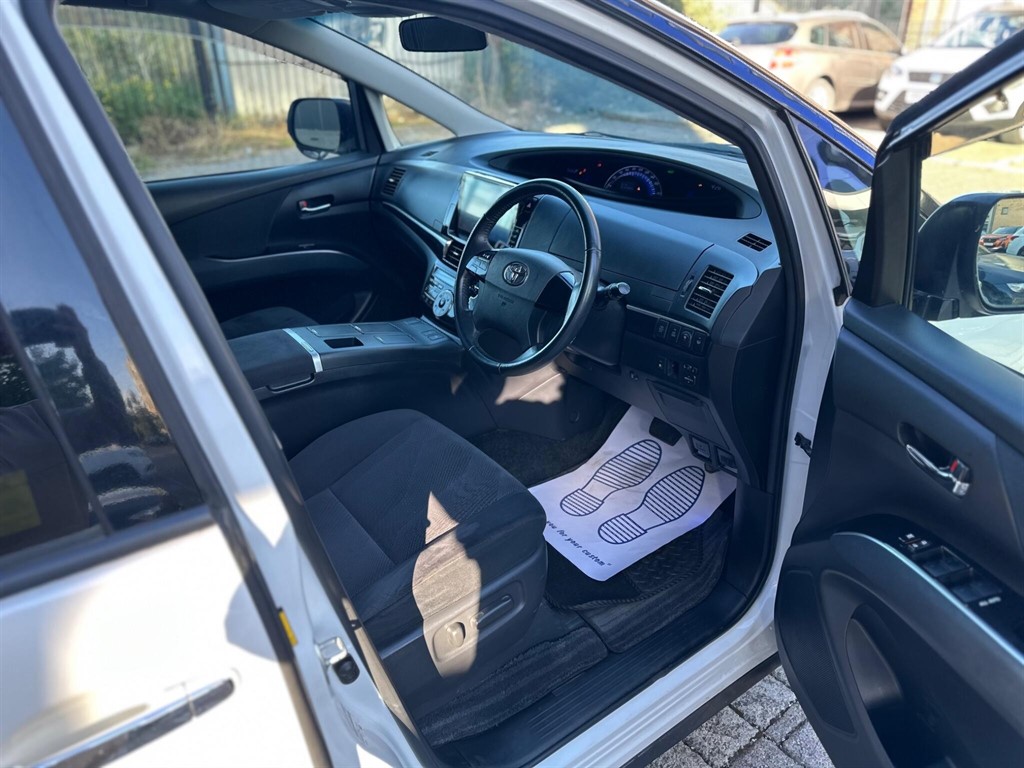 Used Toyota Estima 2013 for sale - 76086910: Photo 33