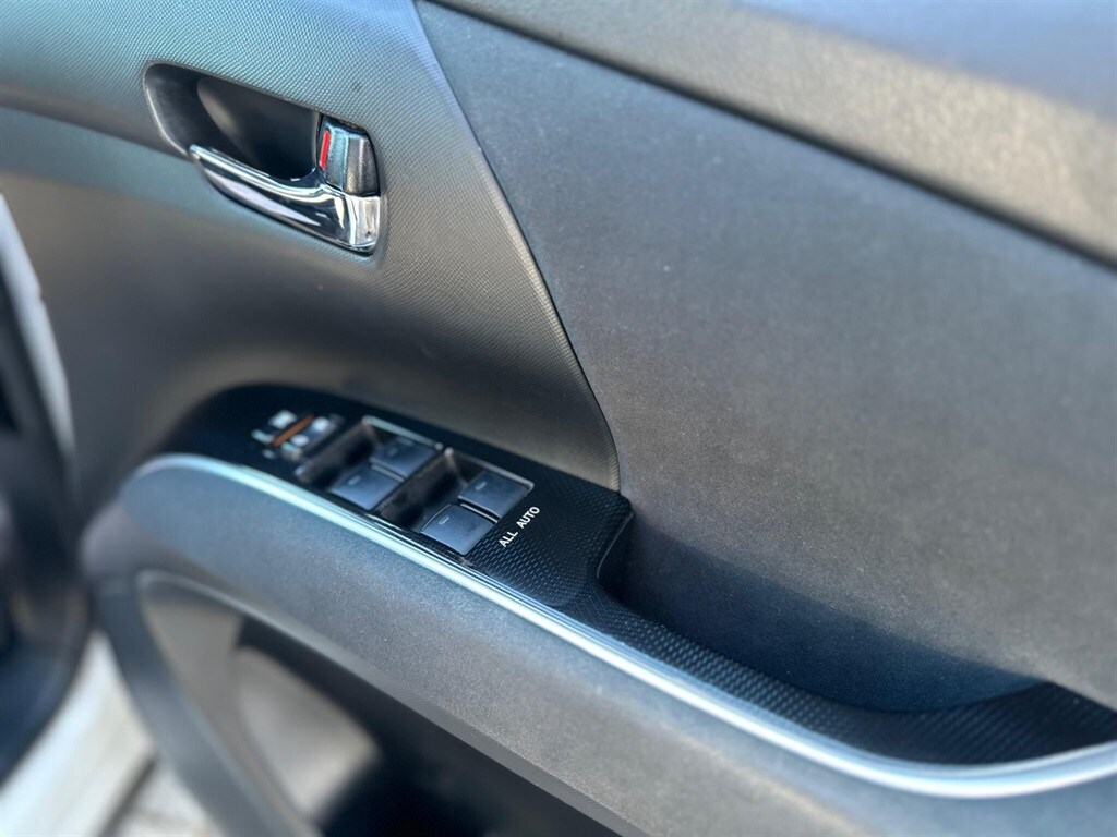 Used Toyota Estima 2013 for sale - 76086910: Photo 34