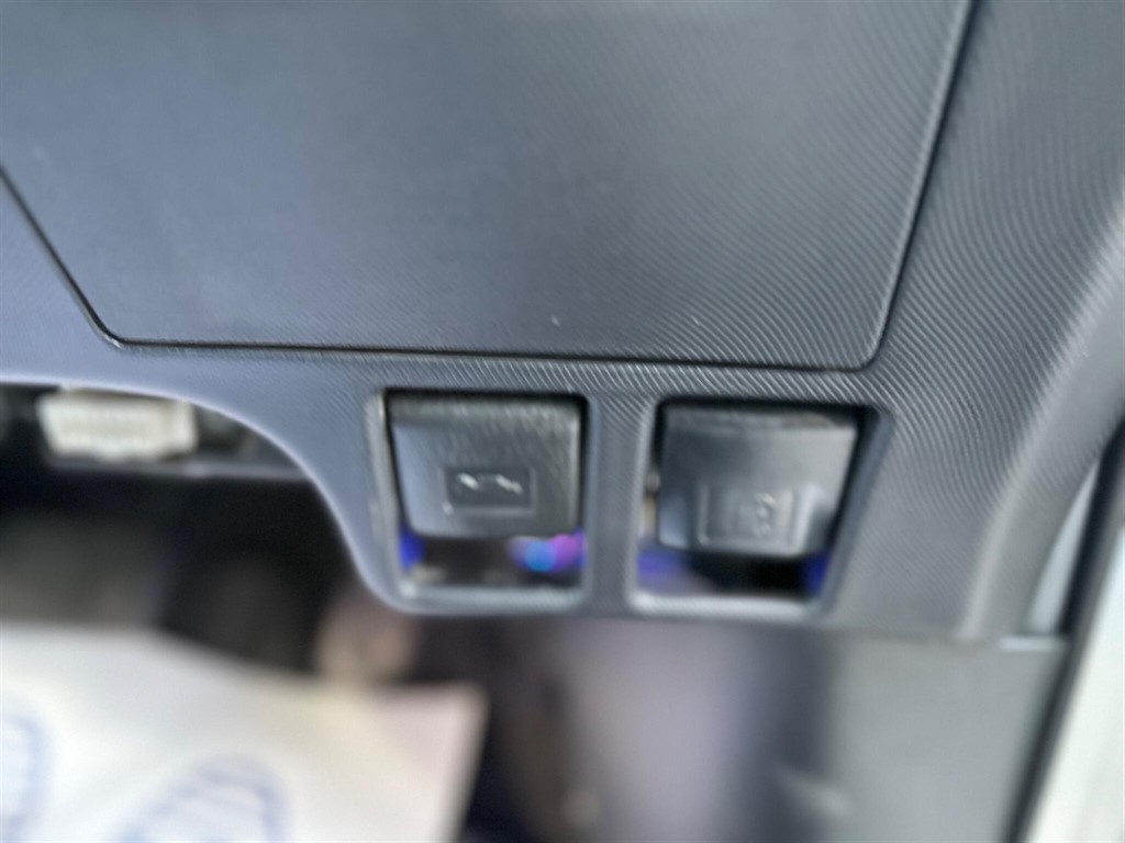 Used Toyota Estima 2013 for sale - 76086910: Photo 36