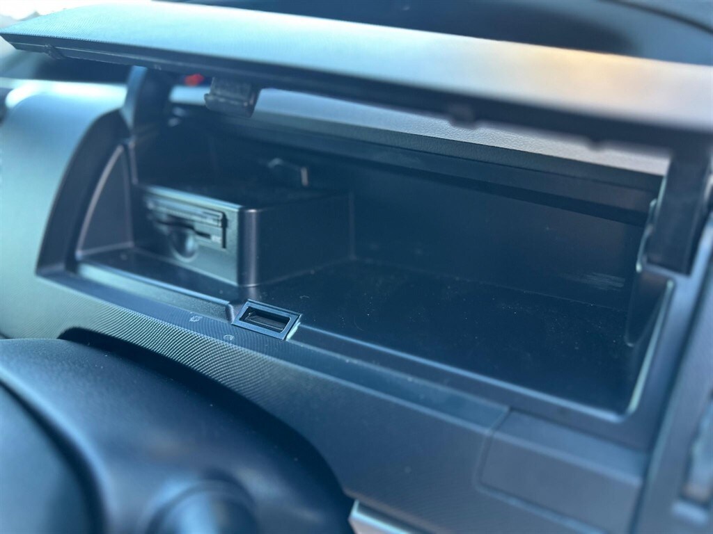 Used Toyota Estima 2013 for sale - 76086910: Photo 39