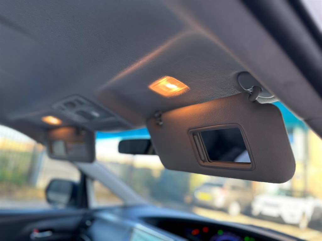 Used Toyota Estima 2013 for sale - 76086910: Photo 43