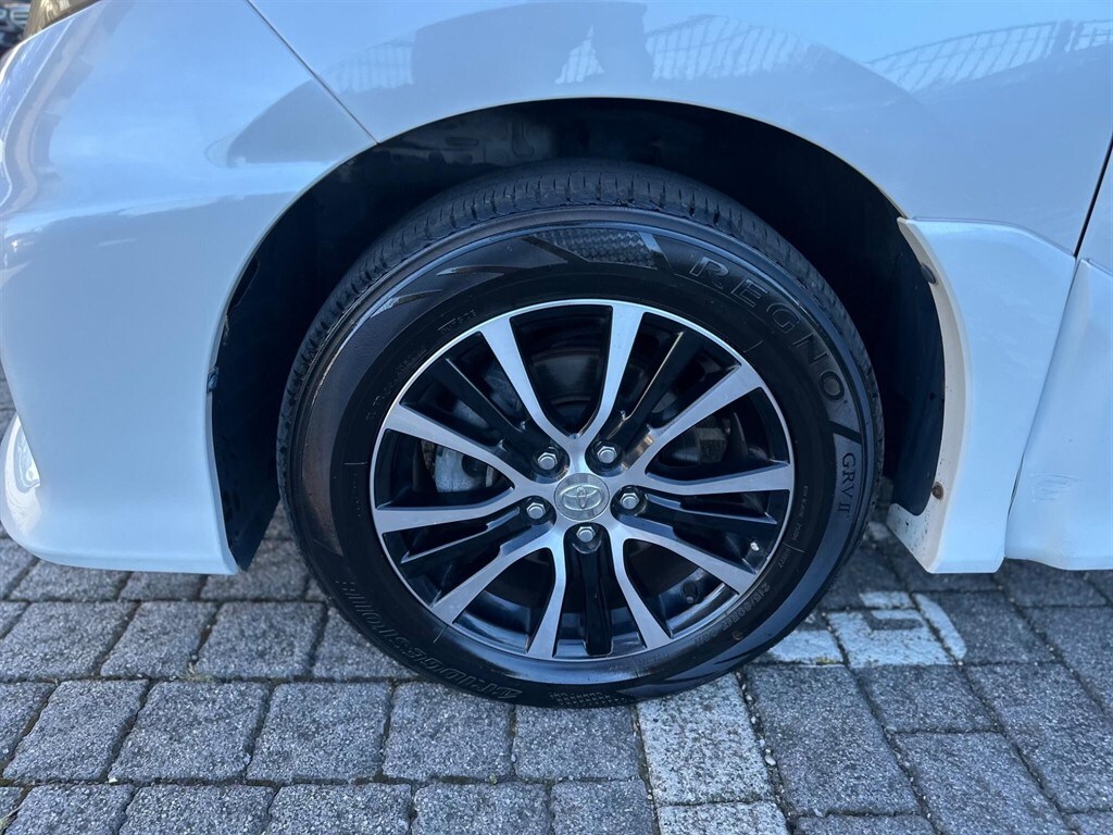 Used Toyota Estima 2013 for sale - 76086910: Photo 48