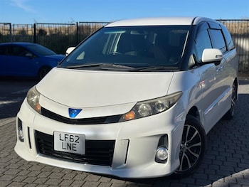 Used Toyota Estima 2013 for sale - 76086910: Photo