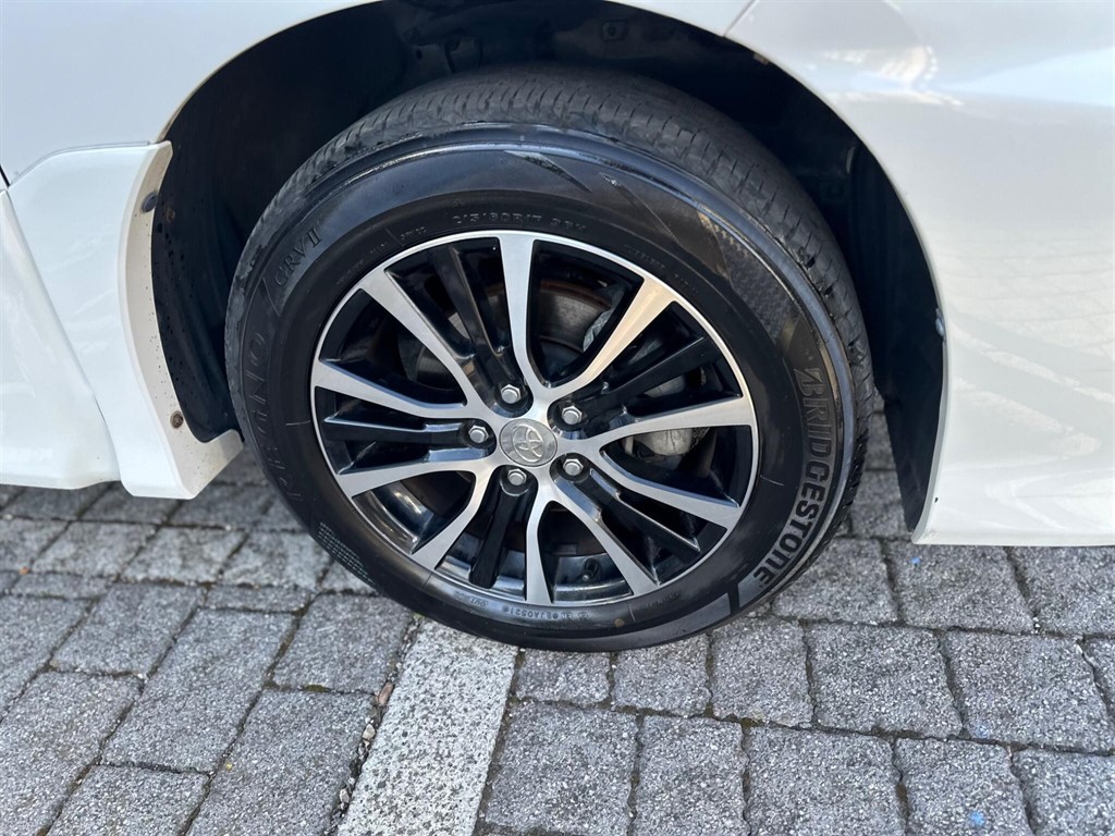 Used Toyota Estima 2013 for sale - 76086910: Photo 50