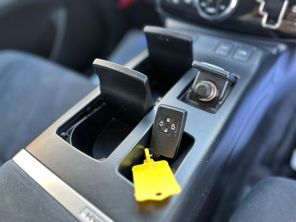 Used Toyota Estima 2013 for sale - 76086910: Photo 69