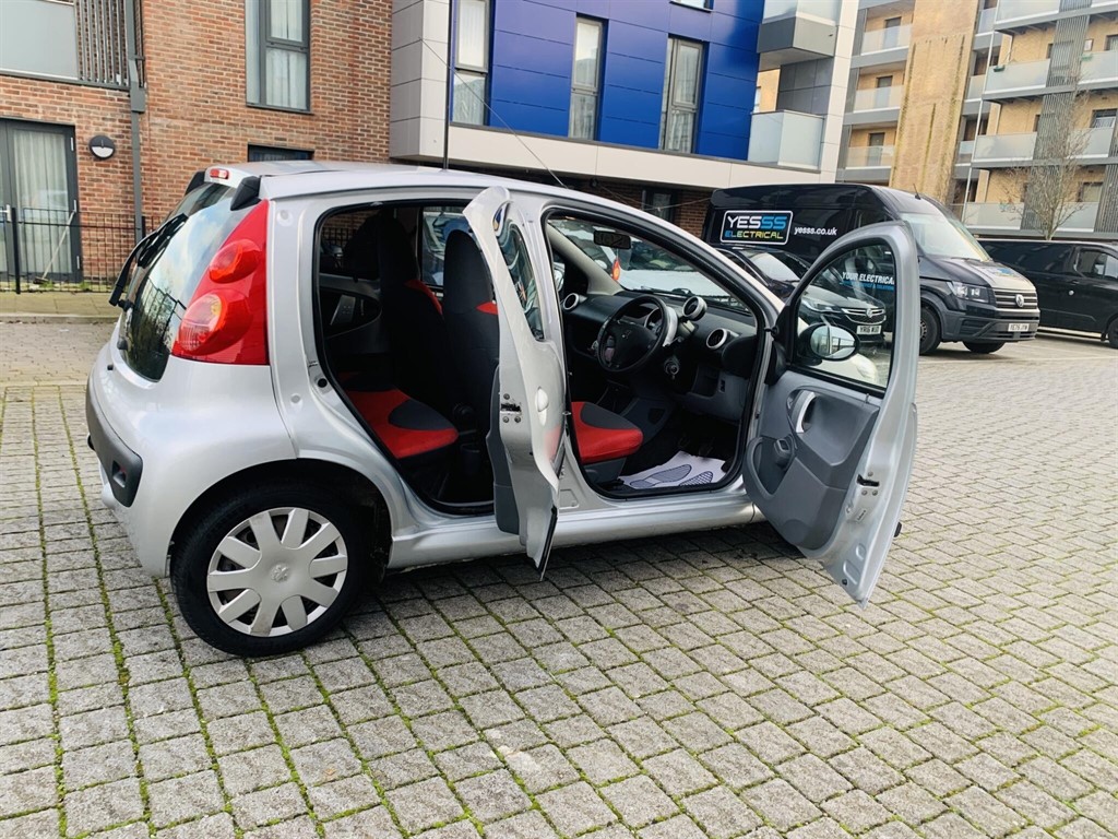 Used Peugeot 107 2007 for sale - 77373268: Photo 13