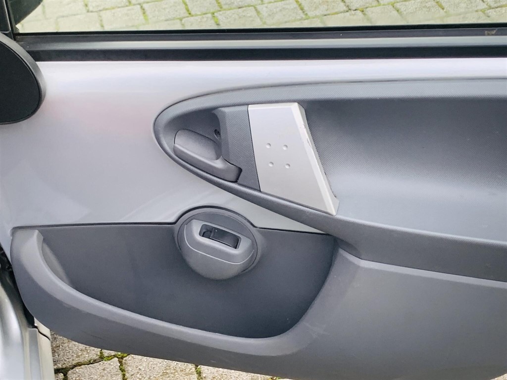 Used Peugeot 107 2007 for sale - 77373268: Photo 25