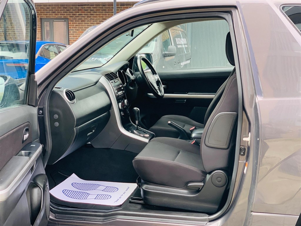 Used Suzuki Grand Vitara 2011 for sale - 77928004: Photo 51