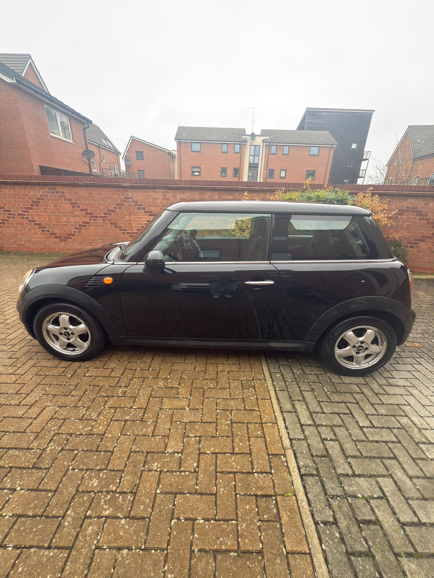 Used MINI Hatch 2010 for sale - 76402156: Photo 4