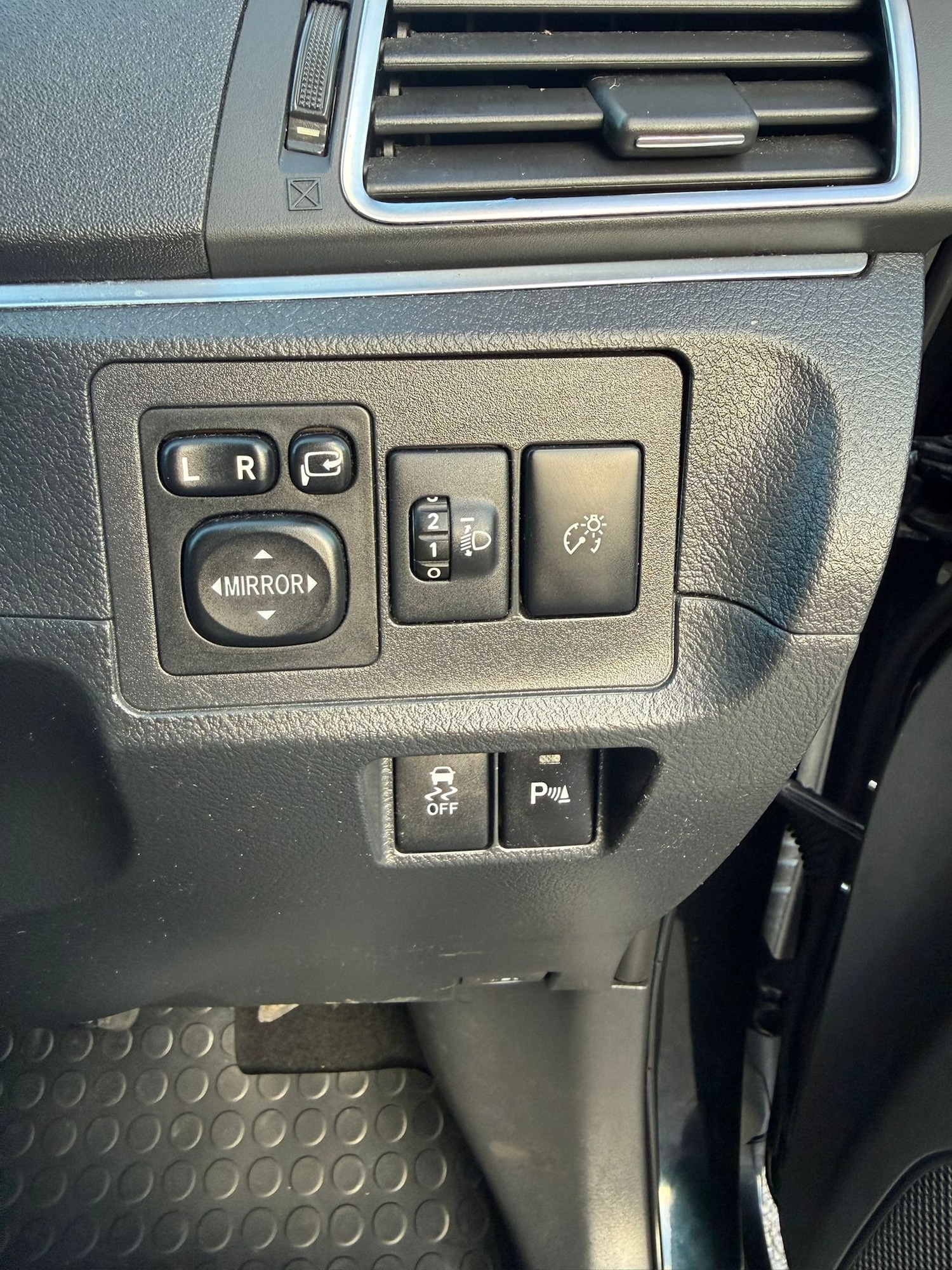 Used Toyota Verso 2015 for sale - 77845449: Photo 17