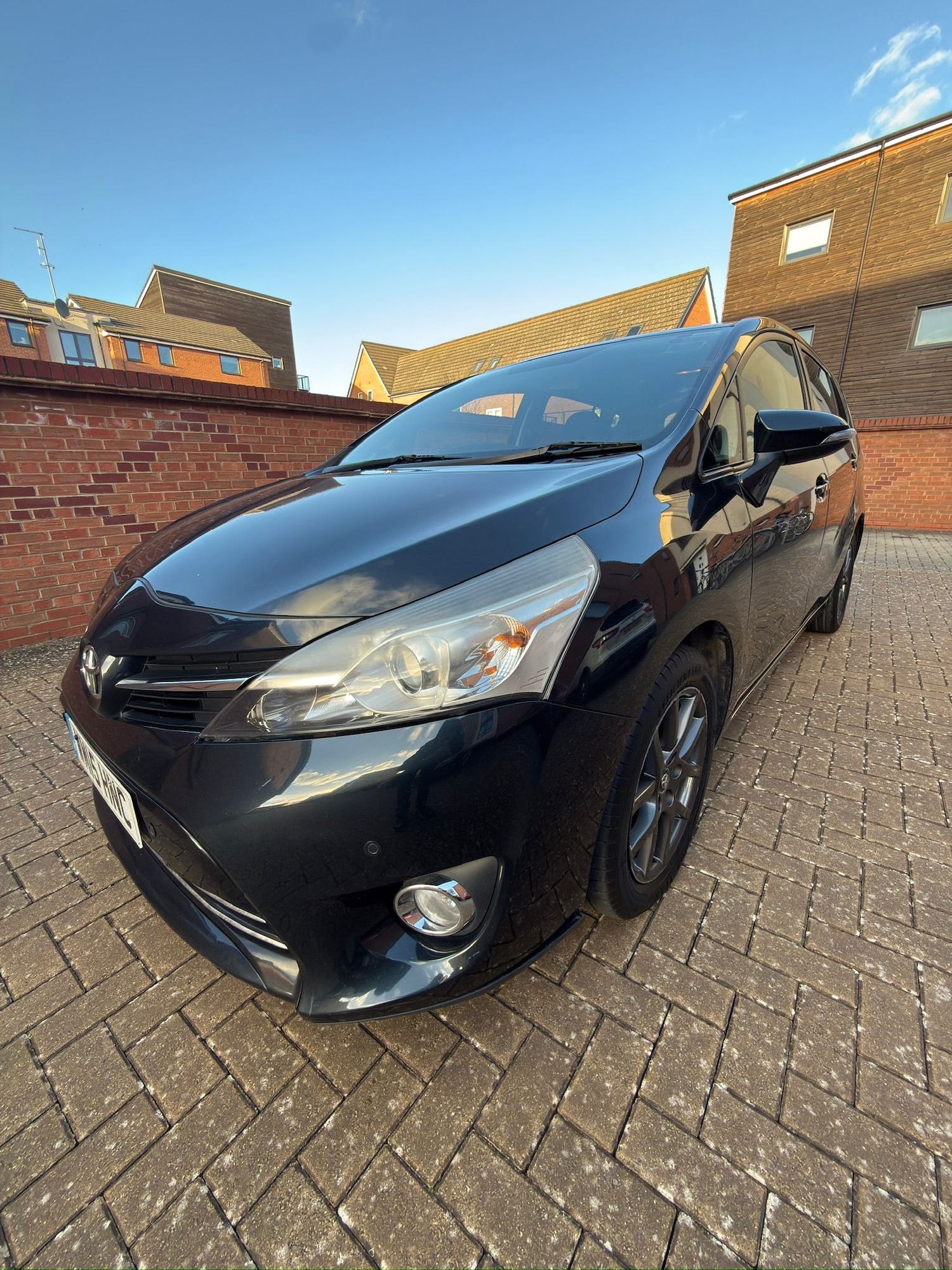 Used Toyota Verso 2015 for sale - 77845449: Photo 3