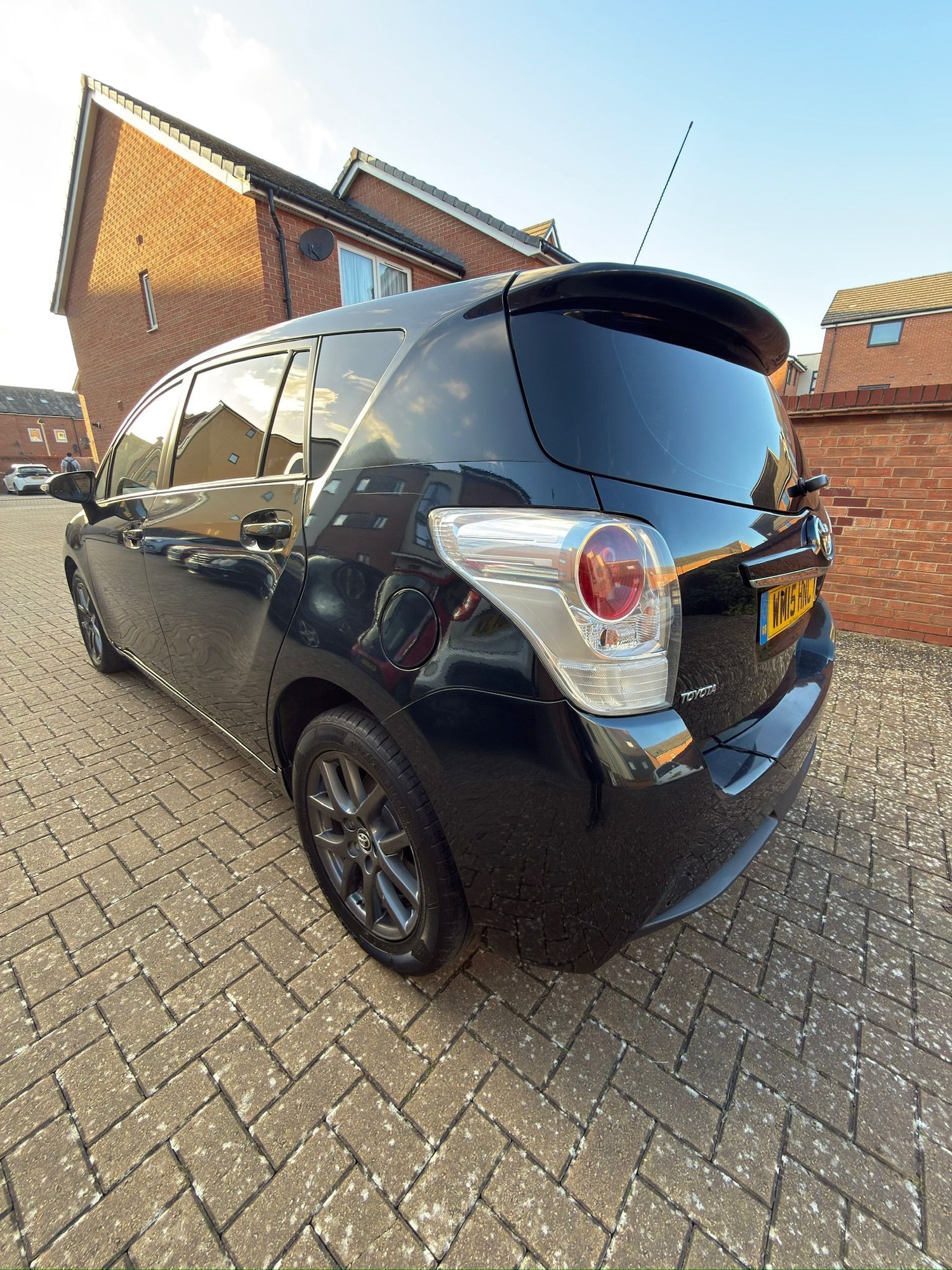 Used Toyota Verso 2015 for sale - 77845449: Photo 5