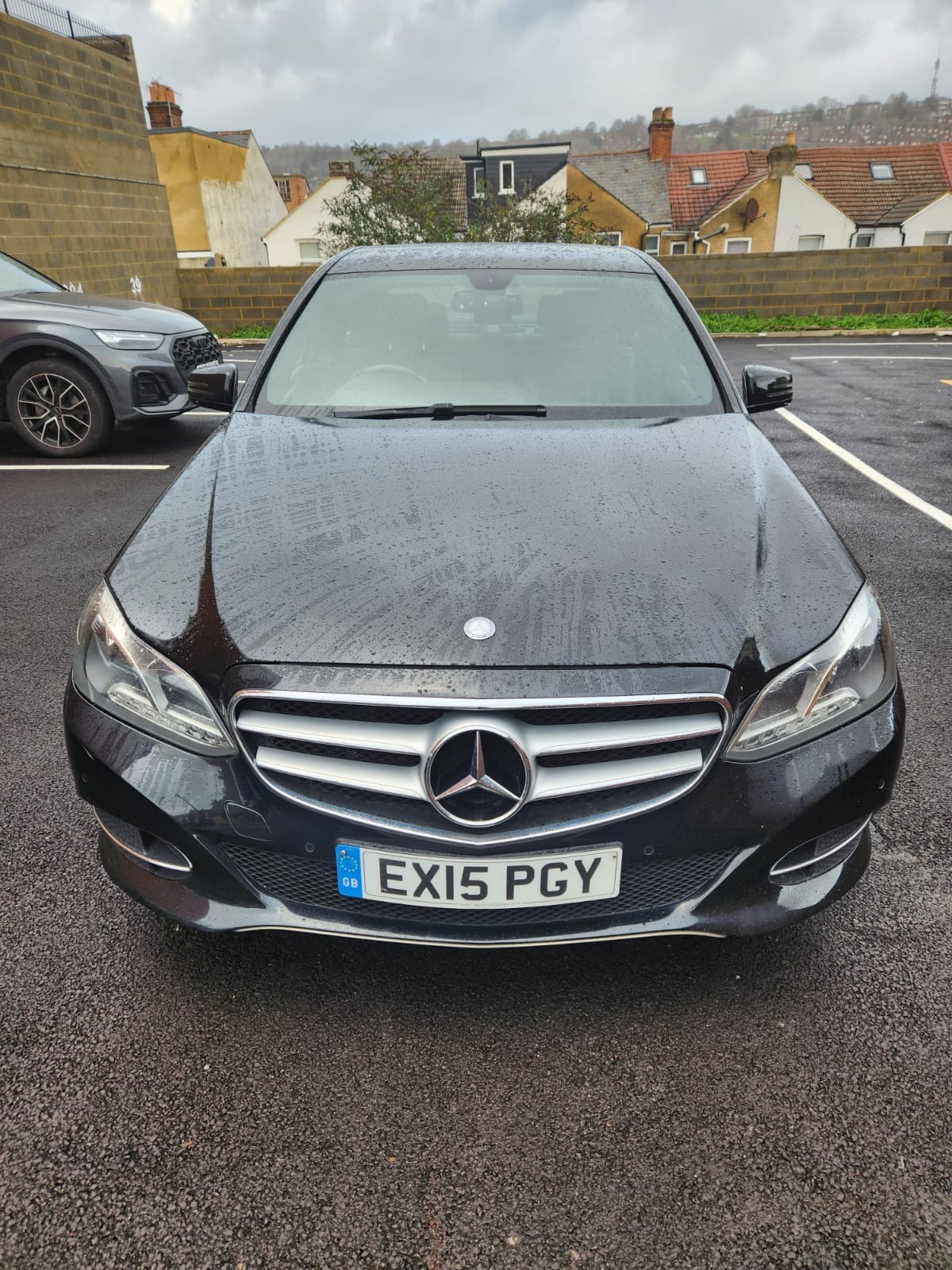 Used Mercedes-Benz E Class 2015 for sale - 76904732: Photo 2