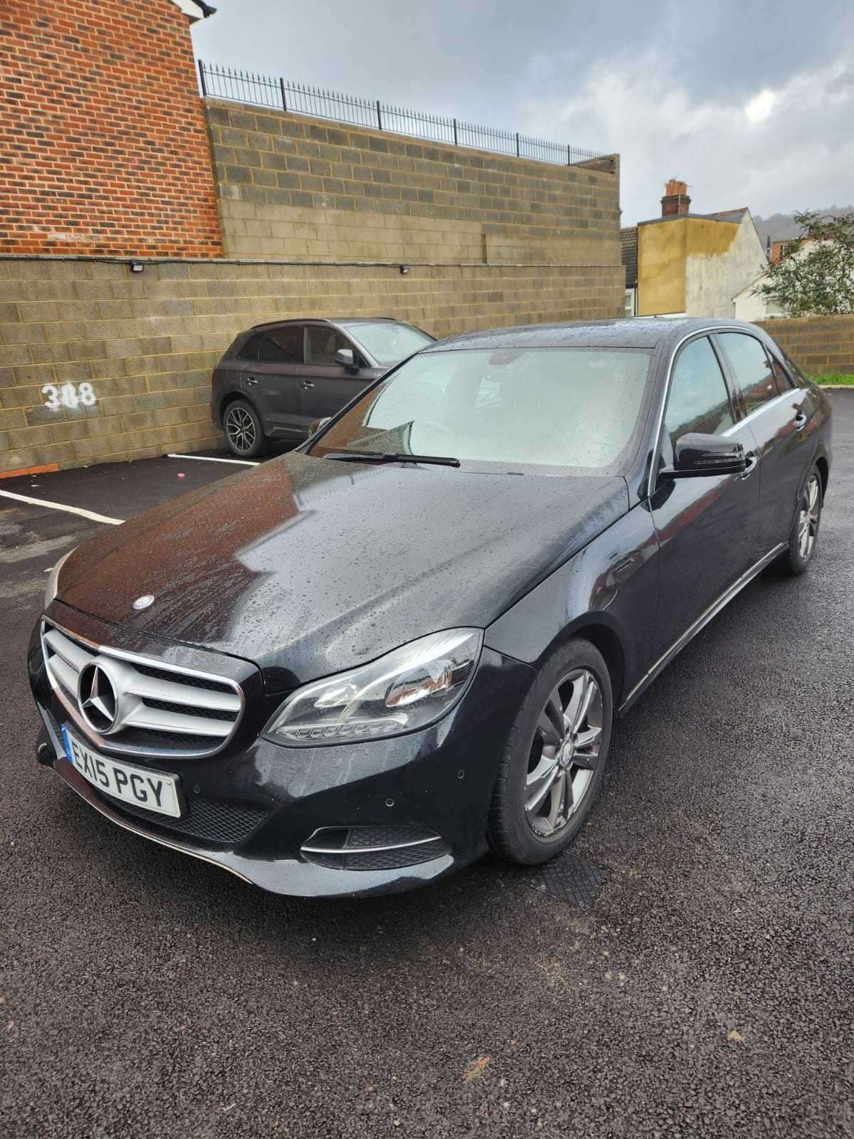 Used Mercedes-Benz E Class 2015 for sale - 76904732: Photo 3