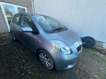 Used Toyota Yaris 2008 for sale - 76532520: Photo