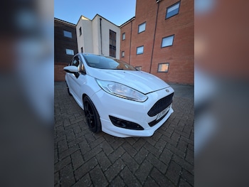 Used Ford Fiesta 2016 for sale - 76651091: Photo