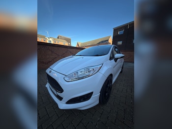 Used Ford Fiesta 2016 for sale - 76651091: Photo