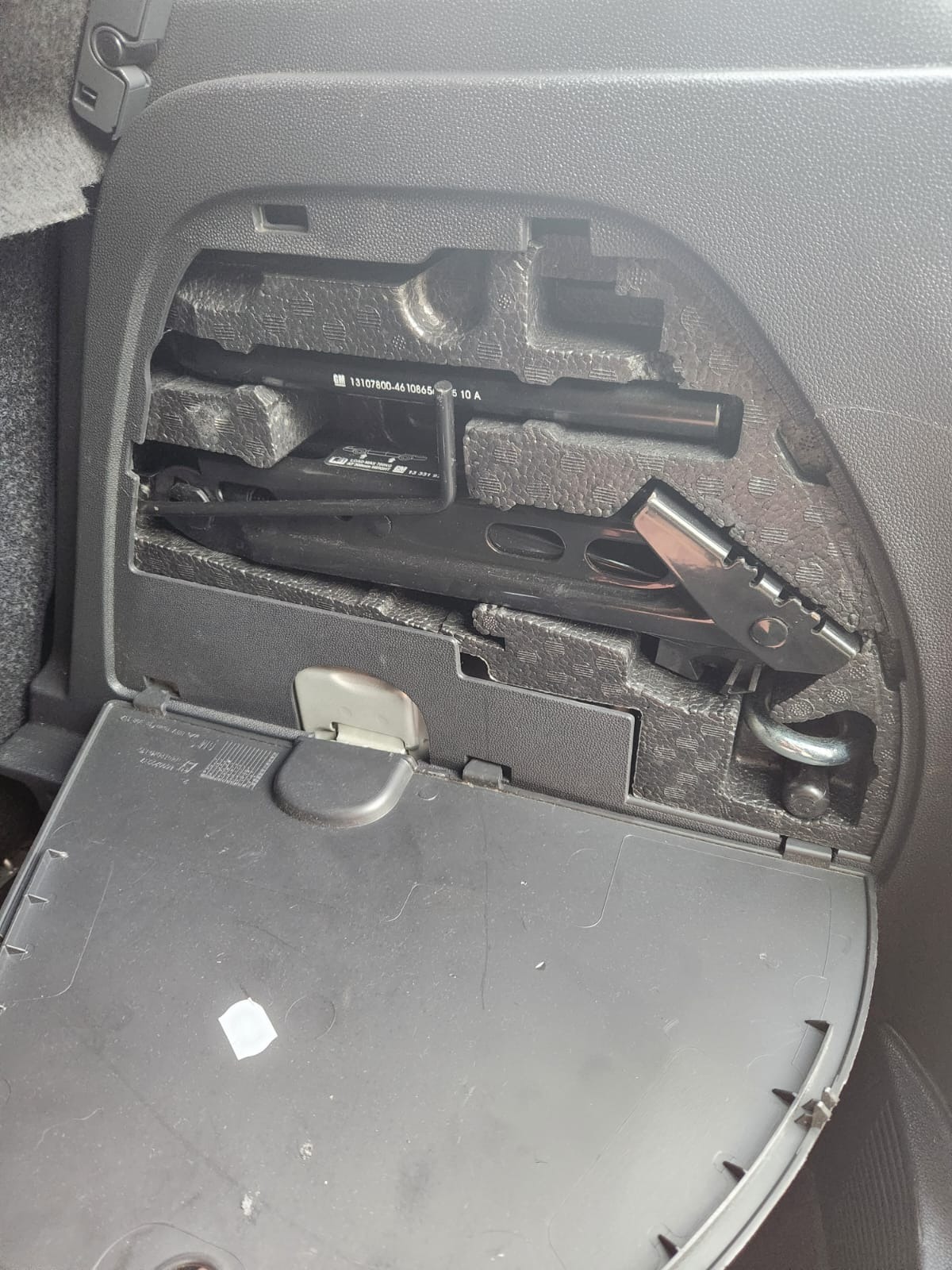 Used Vauxhall Corsa 2011 for sale - 76904713: Photo 10