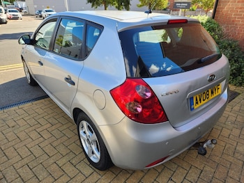 Used Kia Ceed 2008 for sale - 77743948: Photo