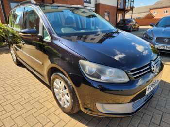 Used Volkswagen Touran 2010 for sale - 75446719: Photo