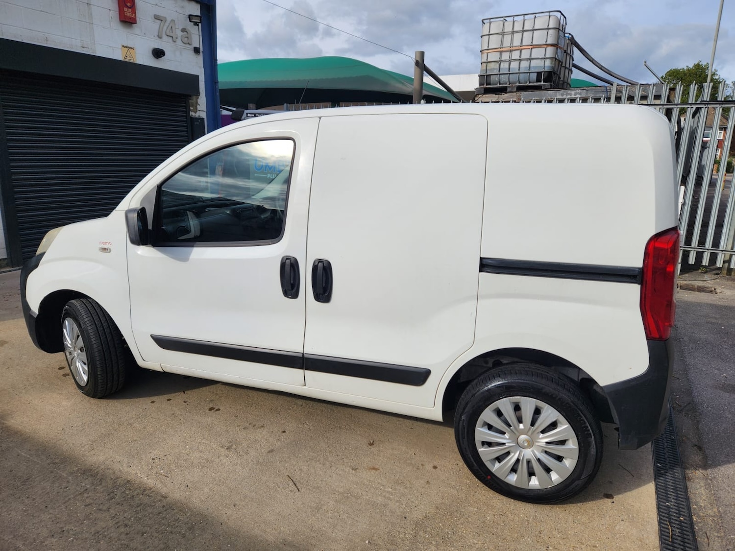 Used Vauxhall Viva 2018 for sale - 76181219: Photo 4