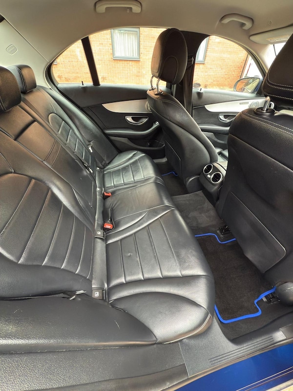 Used Mercedes-Benz C Class 2019 for sale - 76287386: Photo 11