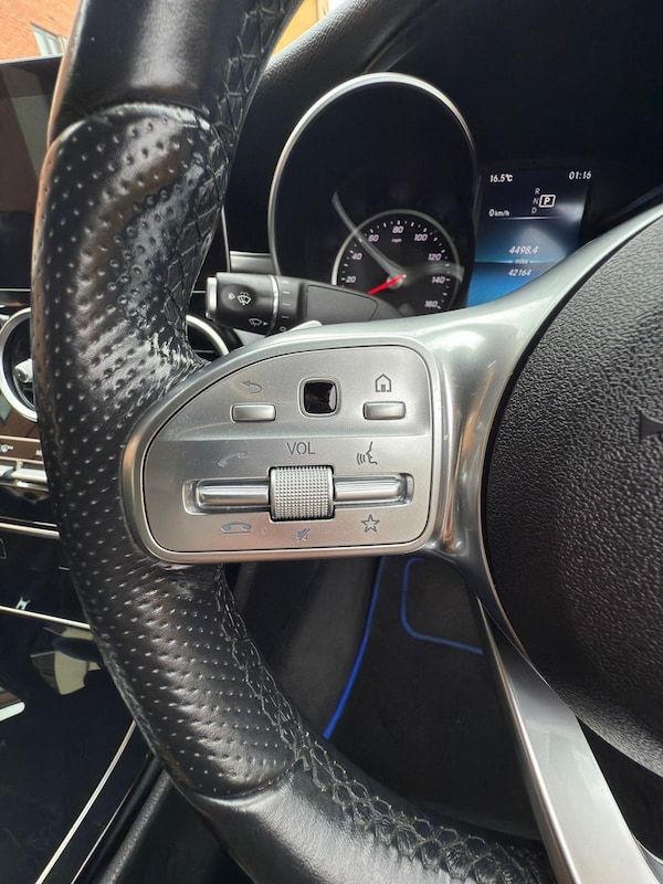 Used Mercedes-Benz C Class 2019 for sale - 76287386: Photo 16