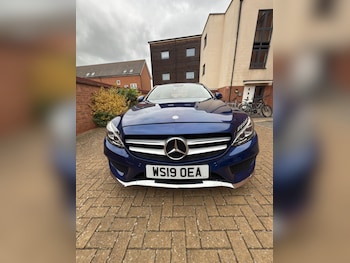 Used Mercedes-Benz C Class 2019 for sale - 76287386: Photo 2