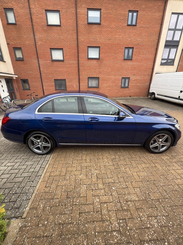 Used Mercedes-Benz C Class 2019 for sale - 76287386: Photo 8