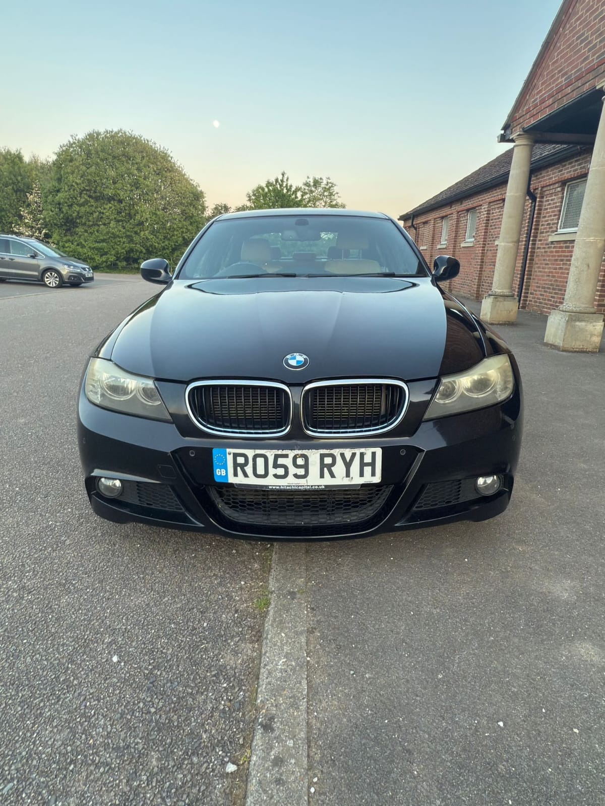 Used BMW 3 Series 2009 for sale - 77296601: Photo 2