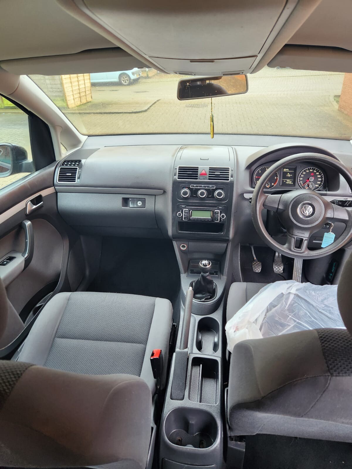 Used Volkswagen Touran 2010 for sale - 77743936: Photo 13