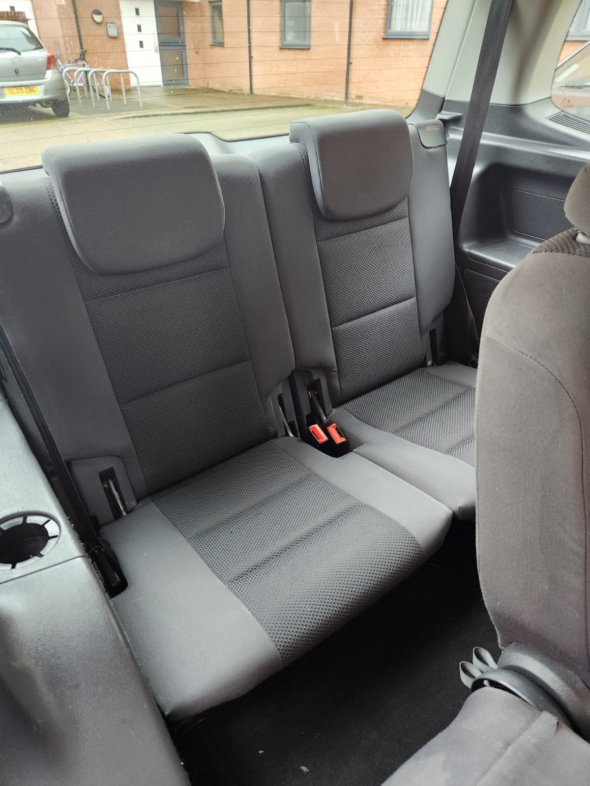 Used Volkswagen Touran 2010 for sale - 77743936: Photo 9